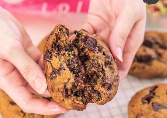 Soft and chewy choc chip cookies