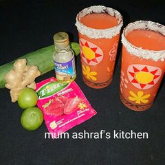 A picture of Cucumber with ginger drink.