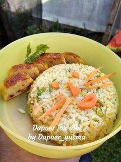 Foto resep Bekal anak (nasi goreng sayur + rolade ayam wortel)