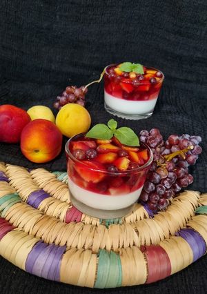 عکسی از دستور دسر میوه ای با شیر نشاسته