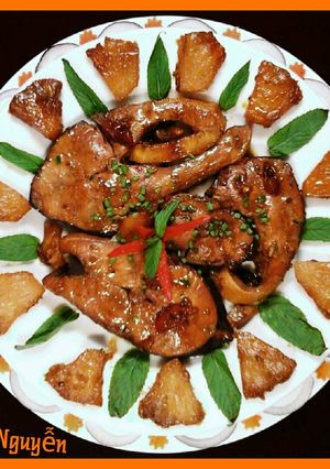 Hình của món Cá hồi kho thơm( Dứa )..