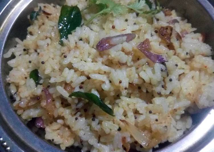 Steps to Prepare Favorite Rice Tadka

