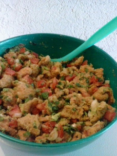 Una foto de Chicharrón Al Pico de gallo (para taco placero)