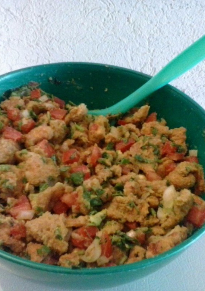 Una foto de Chicharrón Al Pico de gallo (para taco placero)