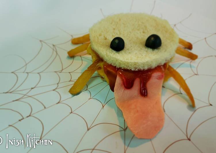 How to Make Perfect Halloween turkey ham sandwich