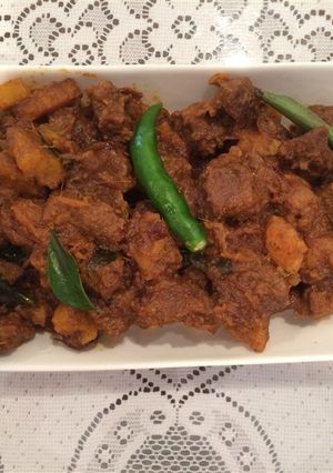 A picture of Beef/Raw Banana Ularthiyathu (Thrissur style).