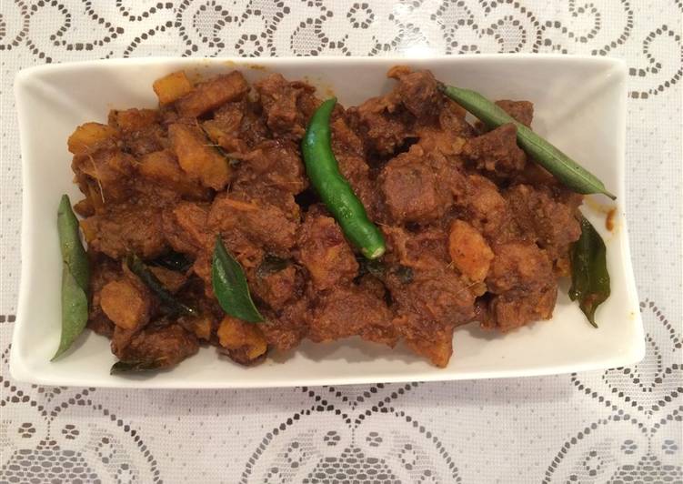 Recipe of Appetizing Beef/Raw Banana Ularthiyathu (Thrissur style)