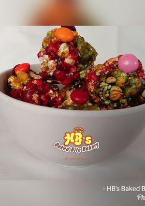 A picture of Popcorn balls(kiddies treat).