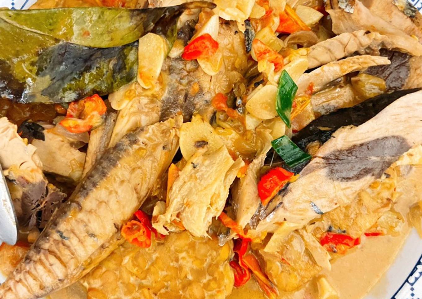 Tongkol Tempe Pedas Kuah Santan