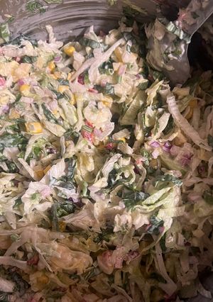 Una foto de Ensalada con pollo