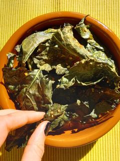 Una foto de Chips de kale 🥬