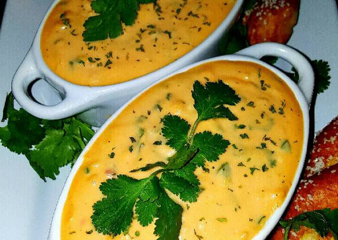 Mike's Spicy Southwestern Beer Cheese Dip