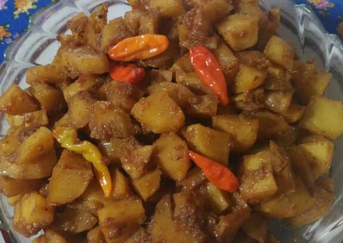 Ini dia! Bagaimana cara memasak Sambel goreng kentang sajian Hari Raya dijamin menggugah selera