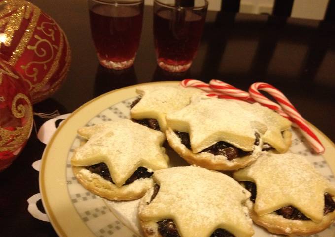 Star Topped Mince Pies