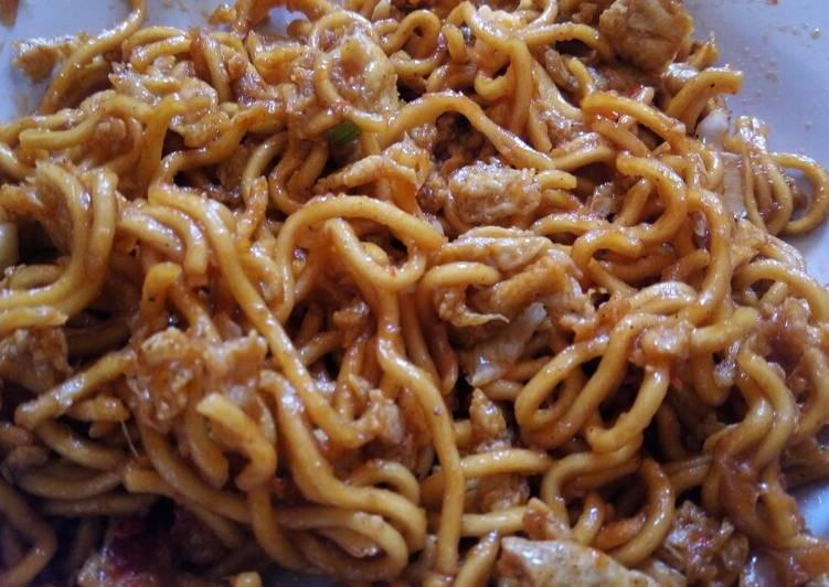 Langkah mengolah Mie goreng tanpa kemiri enak