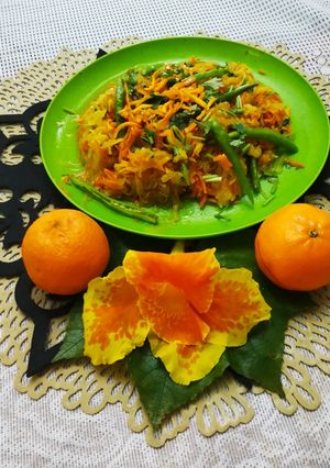 কমলার  খোসা কুচি দিয়ে মূলা ও গাজর ভাজি। Carrot and  Radish stir fry with Orange peel রেসিপির প্রধান ছবি