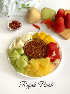 Foto resep Rujak Buah Bumbu Kacang