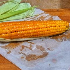 A picture of Spicy corn on the cob.