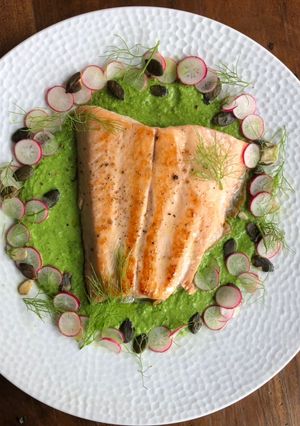 Une photo de Filet de truite, gaspacho verde