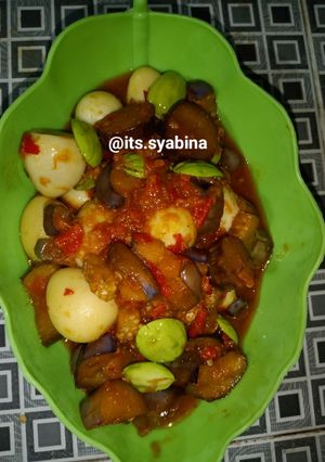 Foto resep Balado terong telur Pete