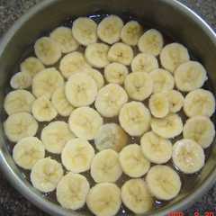 Banana upside down cake (Low Fat) রেসিপির প্রধান ছবি