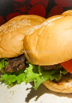 A picture of Beef burger.