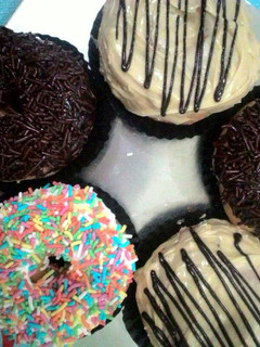 Foto resep Donat Empuk, Menul, Enak & Simpel (Cepat Kalis)