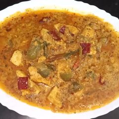 A picture of Achari paneer.