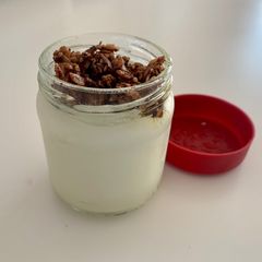 Easy home-made yogurt A picture of Easy home-made yogurt.