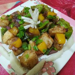 A picture of Chily idli.