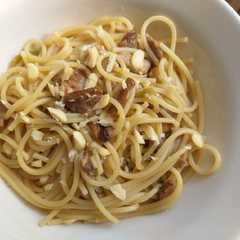 Foto di Spaghetti porcini e fiori di zucca