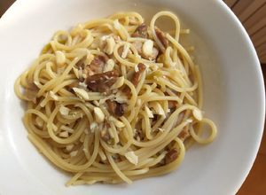 Foto di Spaghetti porcini e fiori di zucca