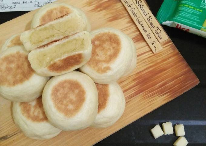 Cara Gampang Menyiapkan Bakpia Basah Isi Keju yang Menggugah Selera