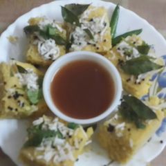 A picture of Instant dhokla.