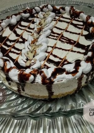 A picture of Cream Cheese cake.