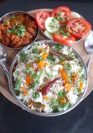 A picture of Carrot pulao.