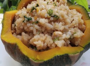 Hình của món Cơm chiên thịt gà bí đỏ - Ăn dặm cho bé 12m+.