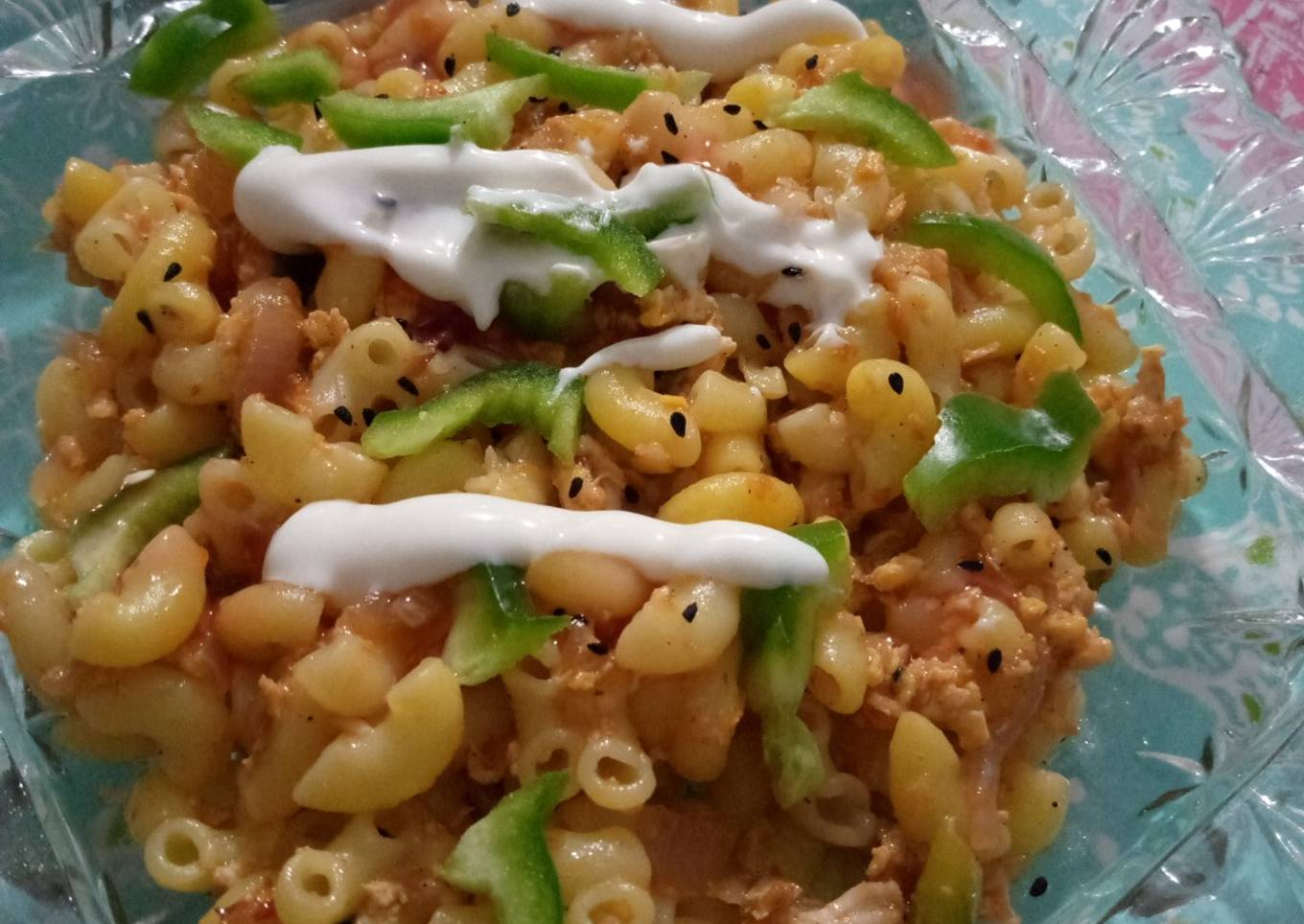 3 colour Chicken vegetables Macroni