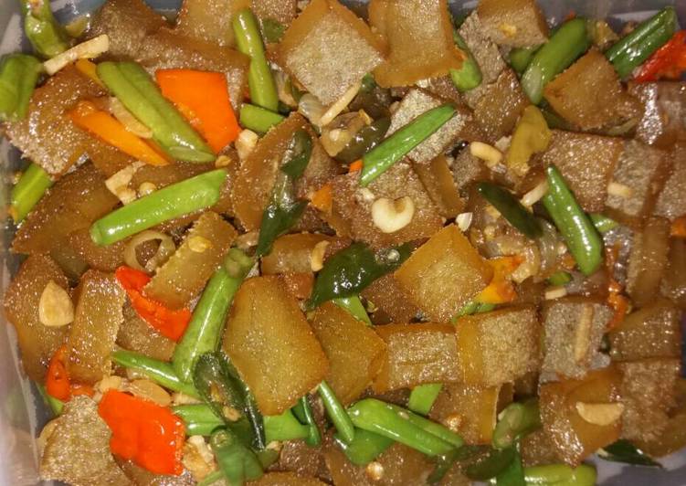 Oseng Kikil buncis cabe ijo