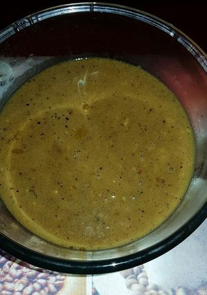 A picture of Peppery sauce.