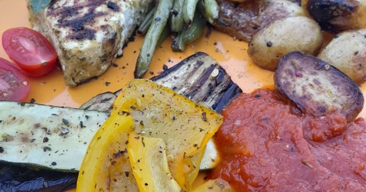 Grilled veg and tuna steak Recipe by Annik B - Cookpad