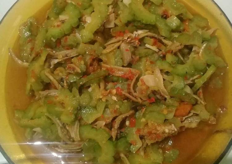 Resep Tumis pare teri yang Enak Banget