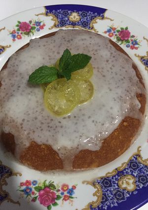 A picture of Lemon cake.