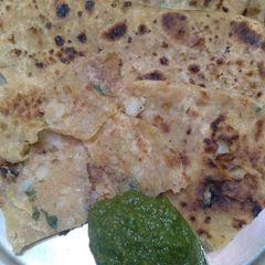 Aalo paratha A picture of Aalo paratha.