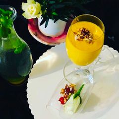 A picture of Shahi Alphonso Lassi.