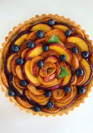 A picture of Apricot & Peach Tart.