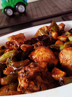 A picture of Thai style Chicken with Beans.