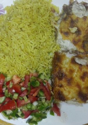 صورة لوصفة طاجن بطاطس بيوريه في الفرن مع أرز بالكارى