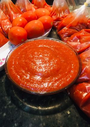 A picture of Tomato paste.