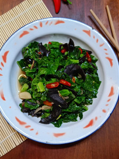 Foto resep Tumis kailan jamur kuping